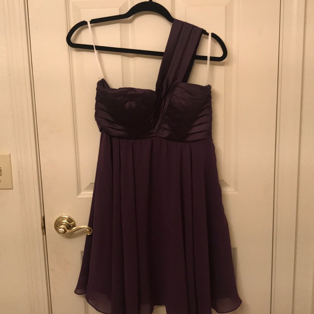 BEAUTIFUL SEMI FORMAL PURPLE DRESS